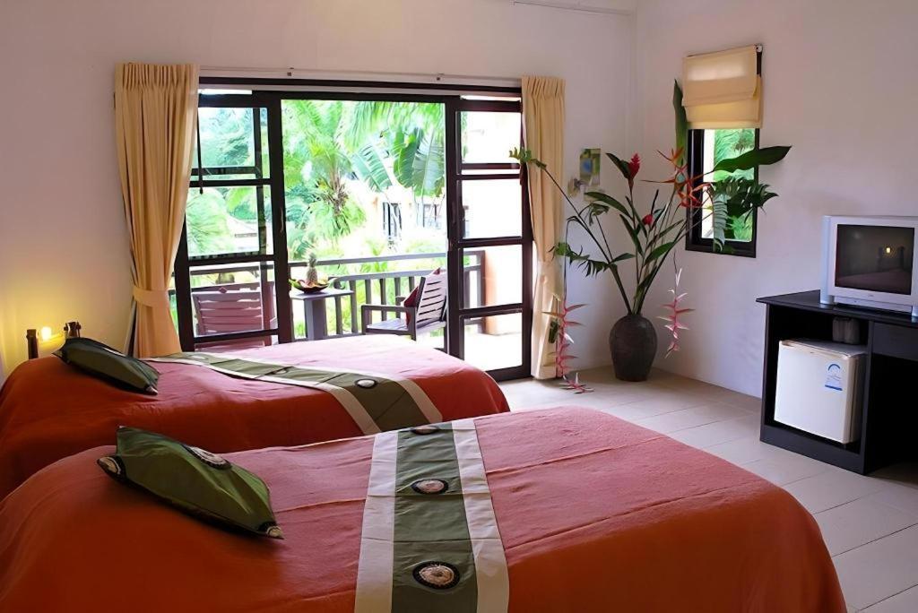 Khaolak Palm Hill Resort Khao Lak Exteriör bild